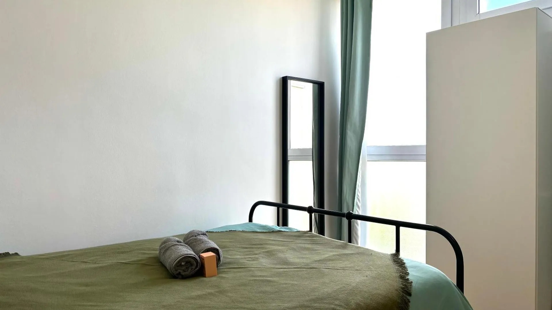Altura - 4 Chambres, Rer B A 900M Et Orly En 8 Min Fresnes  Apartment Fresnes (Val-de-Marne)